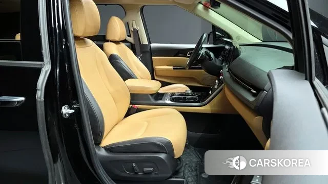 Kia Carnival 4th generation 2021 Черный из Кореи, фото 2