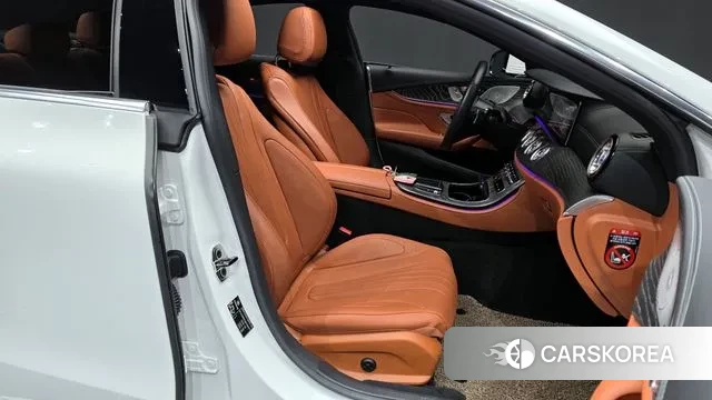 Mercedes-Benz CLS-Class C257 2022 Белый из Кореи, фото 2