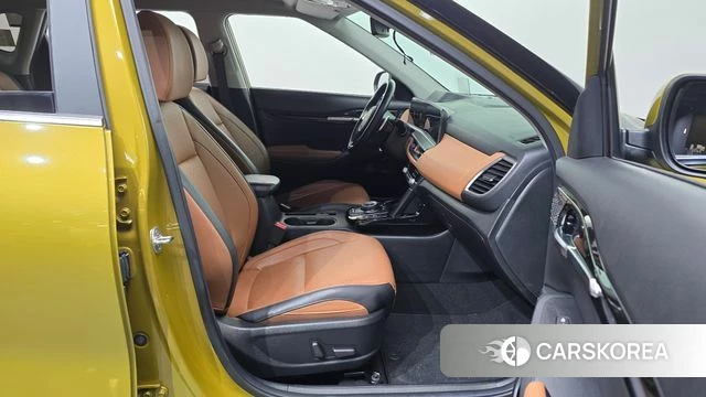 Kia The New Seltos 2022 Золотой из Кореи, фото 2