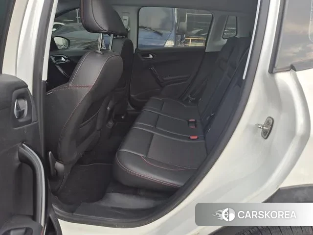 Peugeot 2008 2018 Белый из Кореи, фото 2