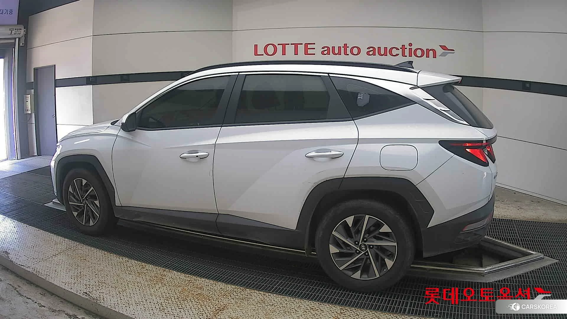 Hyundai Tucson Hybrid 2023 Creamy White Pearl из Кореи, фото 2