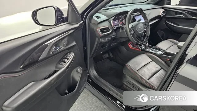 Chevrolet (GM Daewoo) Trailblazer 2022 Черный из Кореи, фото 2