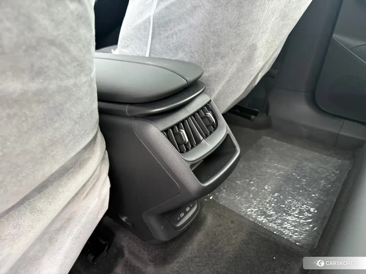 Volkswagen ID. UNYX 2026 Silver/gray из Китая, фото 3