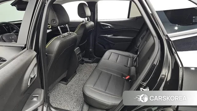 Chevrolet (GM Daewoo) Trax Crossover 2024 Черный из Кореи, фото 2