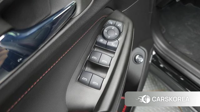 Chevrolet (GM Daewoo) Trailblazer 2023 Черный из Кореи, фото 2