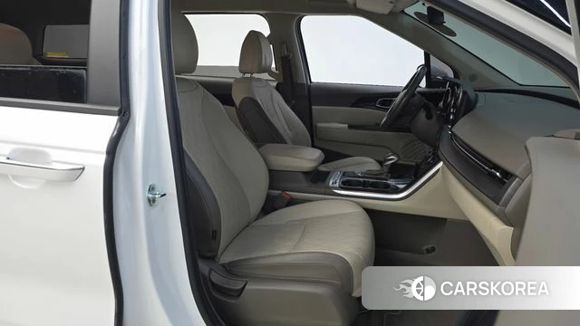 Kia Carnival 4th generation 2022 Белый из Кореи, фото 2