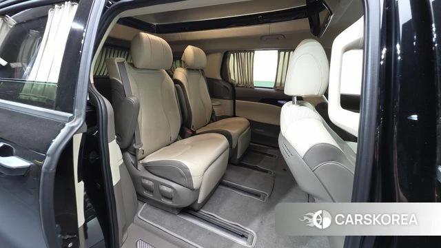 Kia Carnival 4th generation 2022 Черный из Кореи, фото 2