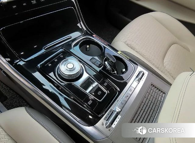 Kia Carnival 4th generation 2022 Черный из Кореи, фото 2