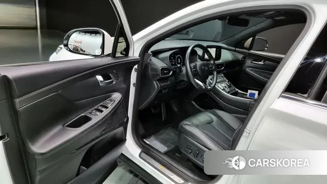 Hyundai The New Santa Fe 2023 Белый из Кореи, фото 2