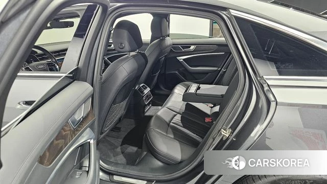 Audi A6 (C8) 2022 Серый из Кореи, фото 2