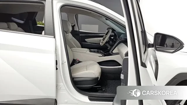 Hyundai Tucson (NX4) 2021 Белый из Кореи, фото 2