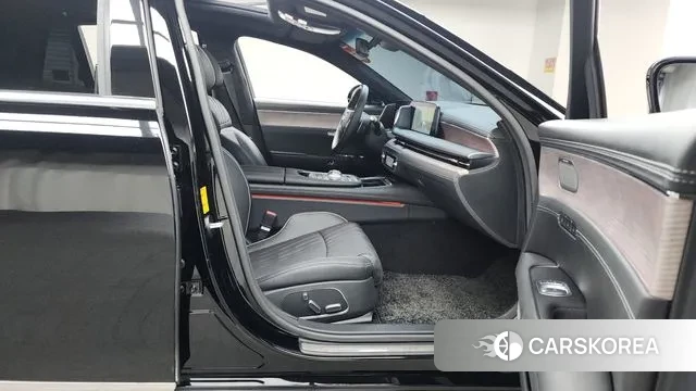 Genesis G90 (RS4) 2023 Черный из Кореи, фото 2