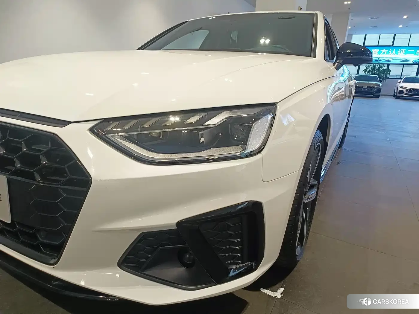 Audi A4L 2024 Белый из Китая, фото 2