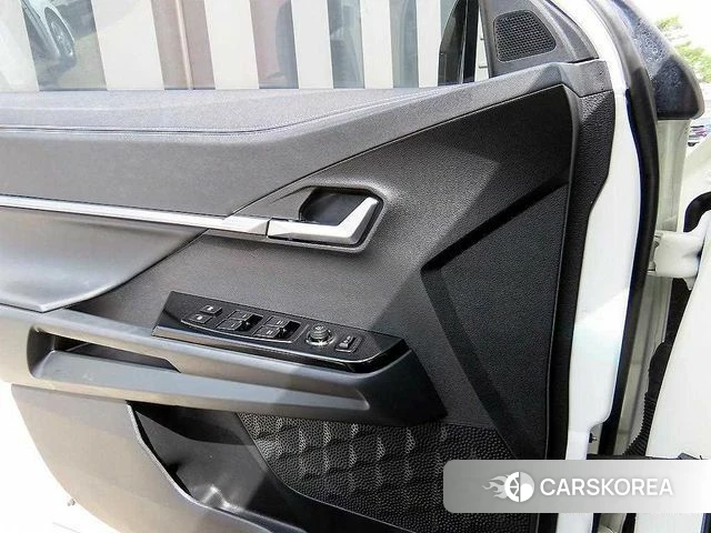 Ssangyong Torres 2023 Белый из Кореи, фото 2