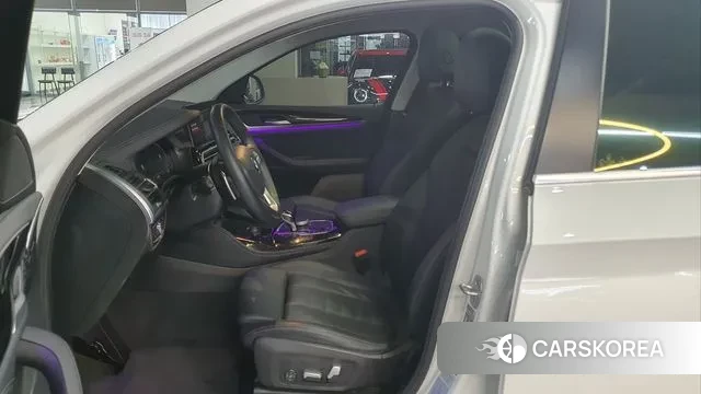 BMW X4 (G02) 2023 Белый из Кореи, фото 2