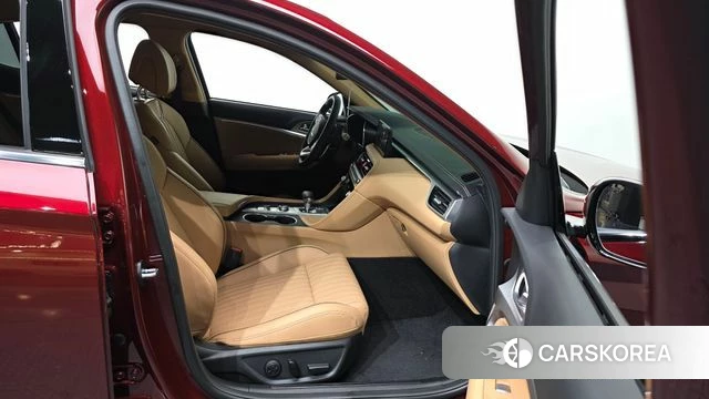 Genesis The New G70 2025 Красный из Кореи, фото 2