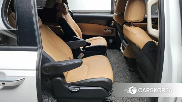 Kia Carnival 4th generation 2022 Белый из Кореи, фото 2