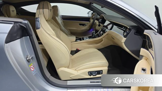 Bentley Continental GT 3rd Generation 2019 Серебряный из Кореи, фото 2