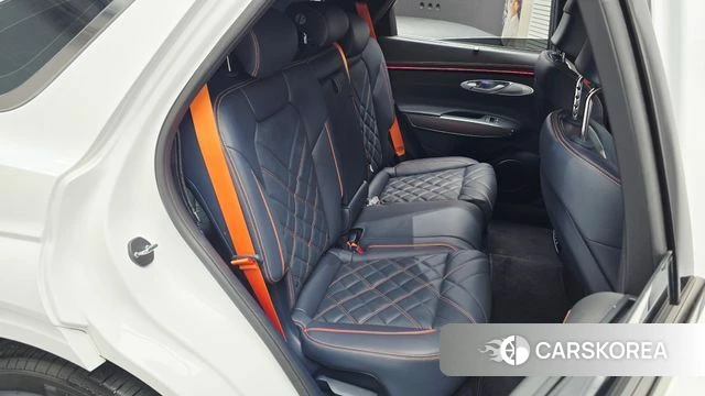 Genesis GV70 2024 Белый из Кореи, фото 2