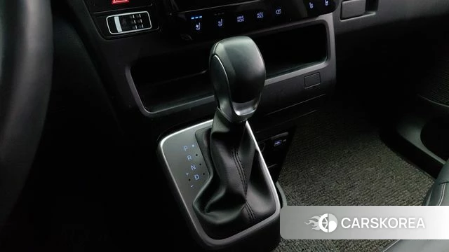 Hyundai Staria 2024 Серый из Кореи, фото 2