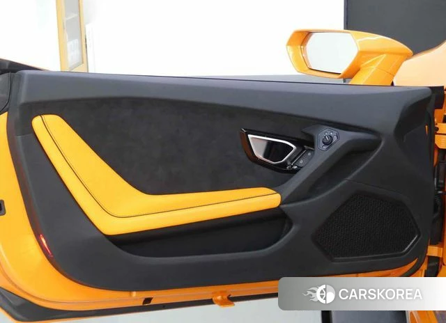 Lamborghini Huracan 2023 Оранжевый из Кореи, фото 2