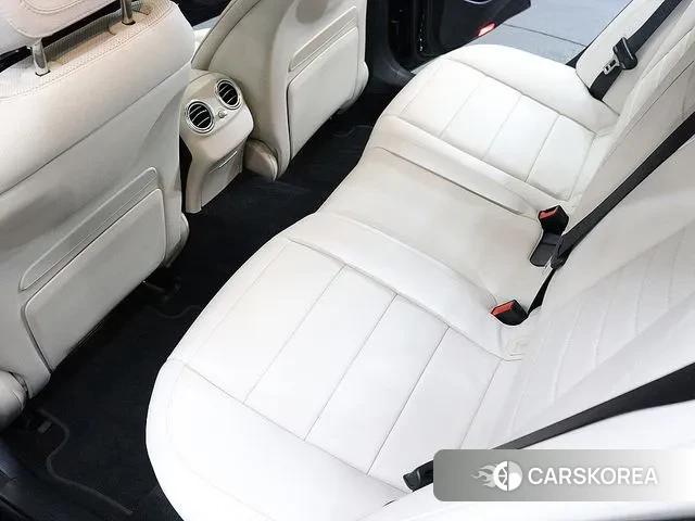 Mercedes-Benz E-Class W213 2023 Черный из Кореи, фото 2