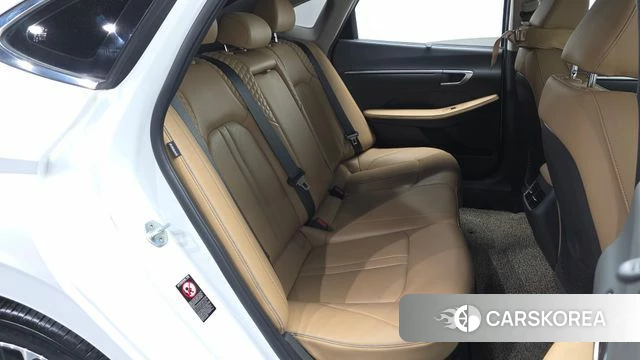 Hyundai Sonata Hybrid (DN8) 2022 Белый из Кореи, фото 2