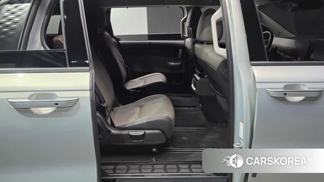 Kia The New Carnival 4th Generation 2024 Серебряный из Кореи, фото 2