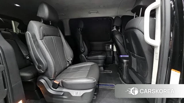 Hyundai Staria 2024 Черный из Кореи, фото 2