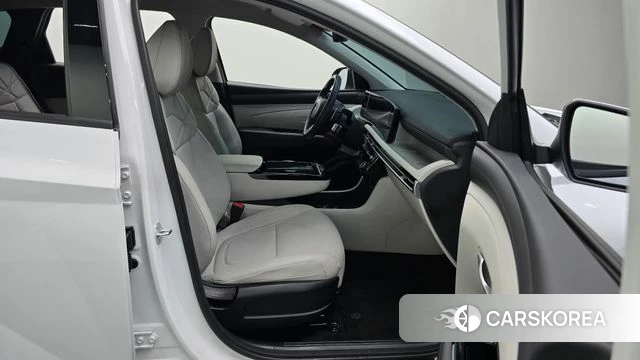 Hyundai The New Tucson (NX4) 2025 Белый из Кореи, фото 2