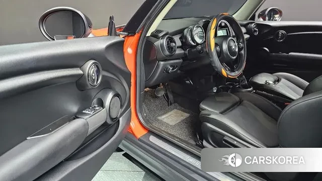 Mini Cooper 2019 Оранжевый из Кореи, фото 2