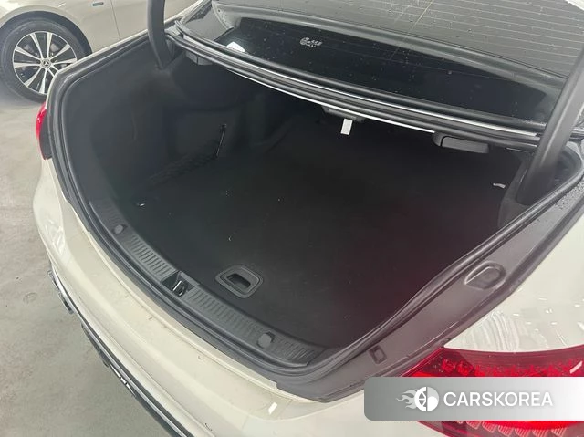 Mercedes-Benz E-Class W213 2022 Белый из Кореи, фото 2