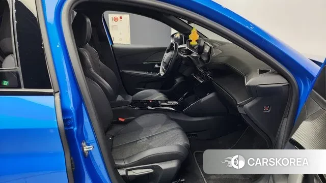 Peugeot e-208 second Generation 2022 Синий из Кореи, фото 2