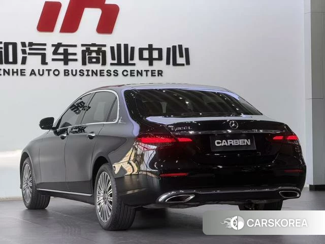 Mercedes-Benz E-class 2022 Черный из Китая, фото 2