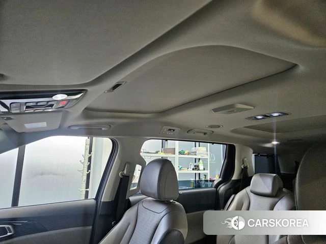 Kia The New Carnival 4th Generation 2024 Черный из Кореи, фото 2