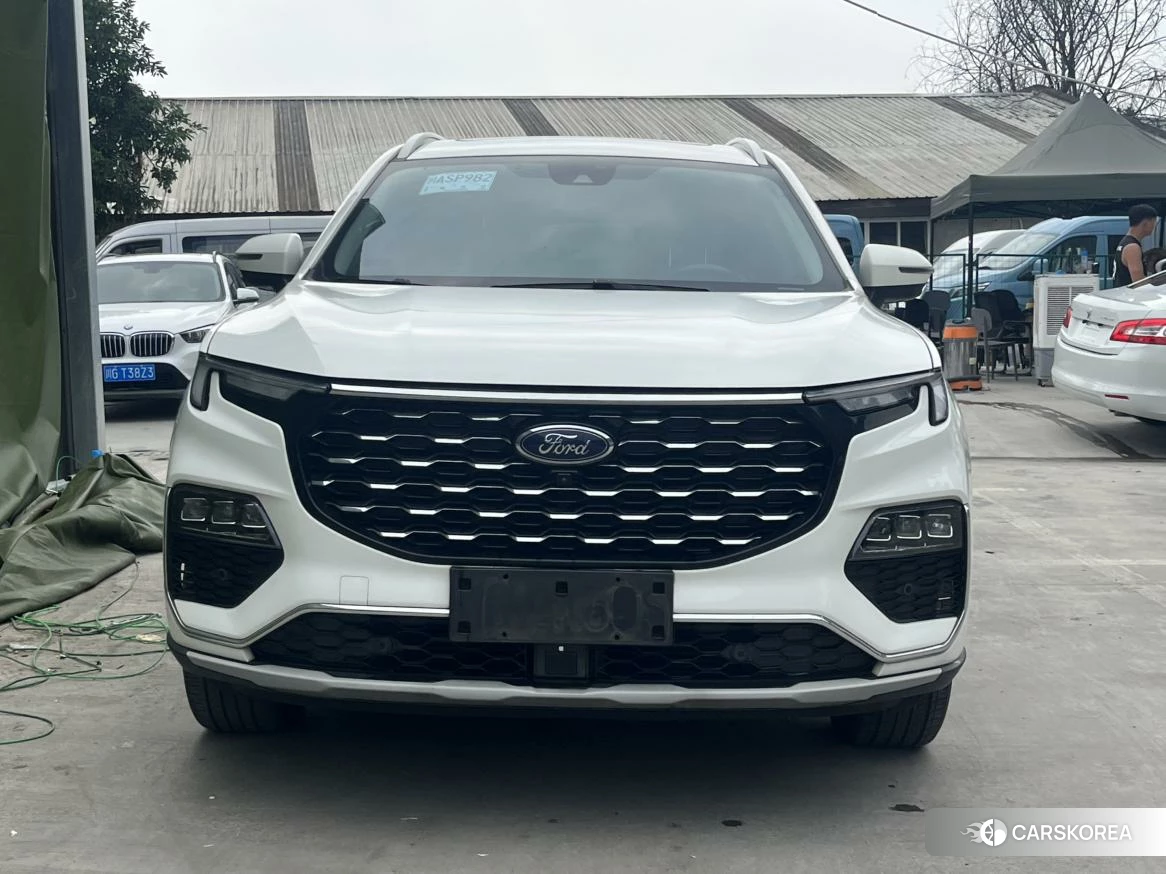 Ford Lingyu 2021 Белый из Китая, фото 2
