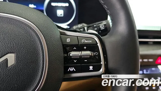 Kia Carnival 4th generation 2023 Черный из Кореи, фото 2