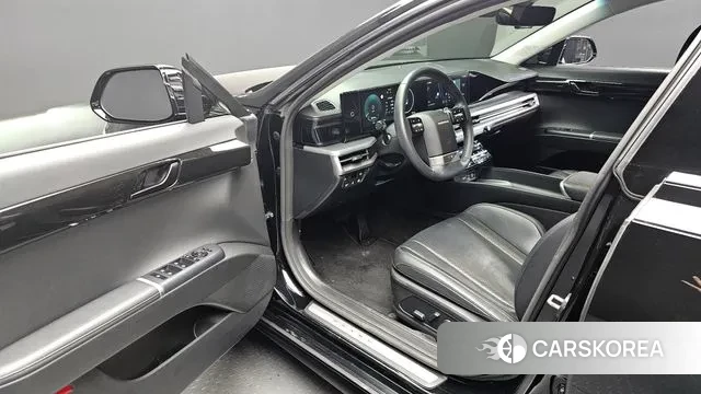 Hyundai Grandeur Hybrid (GN7) 2023 Черный из Кореи, фото 2