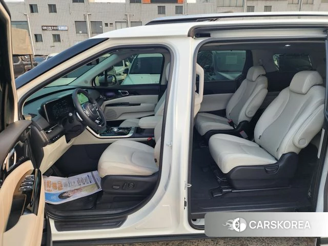 Kia Carnival 4th generation 2023 Жемчужный цвет из Кореи, фото 2