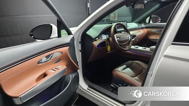 Genesis GV70 2021 Белый из Кореи, фото 2