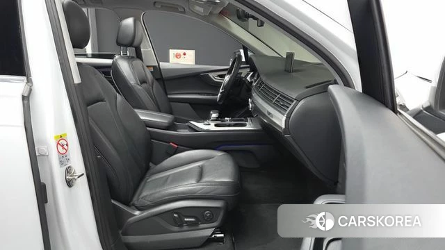 Audi Q7 (4M) 2019 Белый из Кореи, фото 2