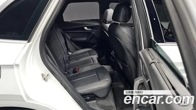 Audi Q5 (FY) 2021 Белый из Кореи, фото 2