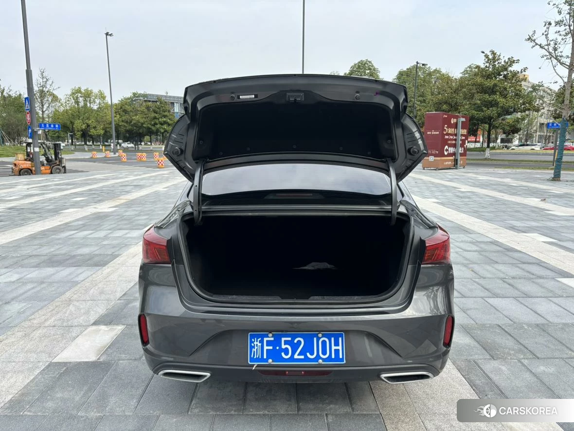 Chang'an Yidong 2024 Темно-серый из Китая, фото 2