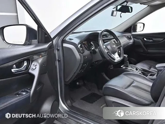 Nissan X Trail 2018 Серебристо-серый из Кореи, фото 2