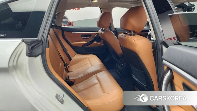 BMW 4 Series (F32) 2018 Белый из Кореи, фото 2