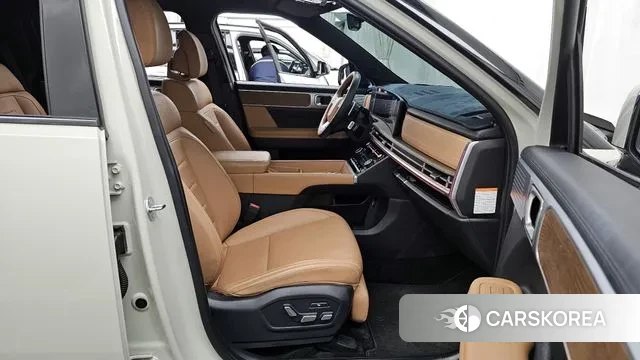 Hyundai Santa Fe (MX5) 2023 Жемчужный цвет из Кореи, фото 2