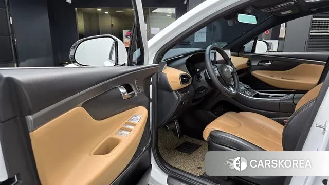 Hyundai The New Santa Fe 2022 Белый из Кореи, фото 2