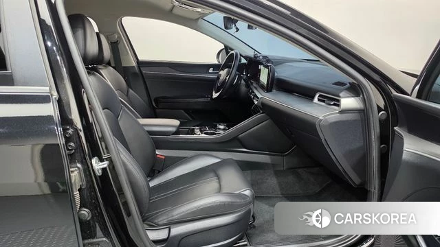 Kia K5 3rd generation 2022 Черный из Кореи, фото 2