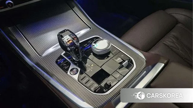 BMW X5 (G05) 2023 Белый из Кореи, фото 2