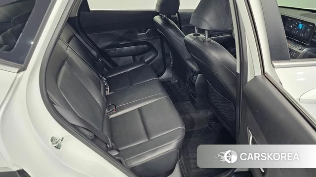 Hyundai Kona (SX2) 2023 Белый из Кореи, фото 2